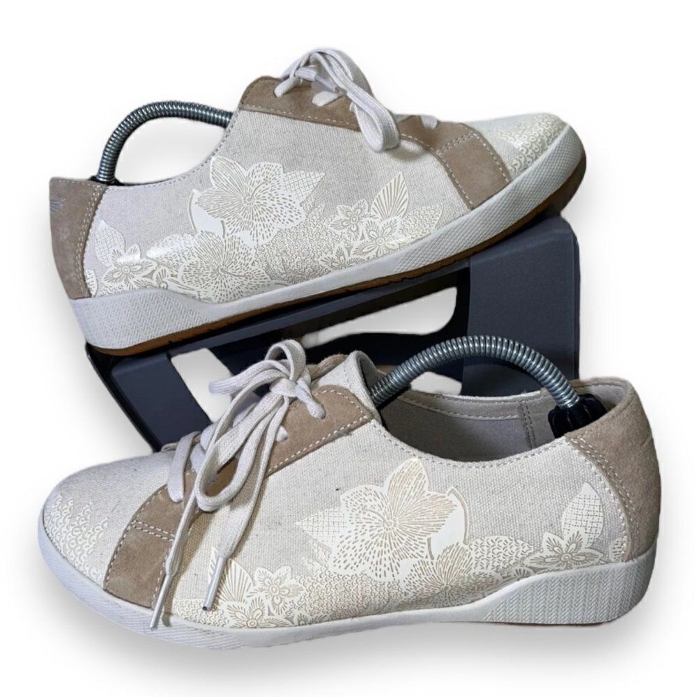 Dansko Olisa Floral Print Sneakers Beige/Tan 47100303303 Women's 7.5-8